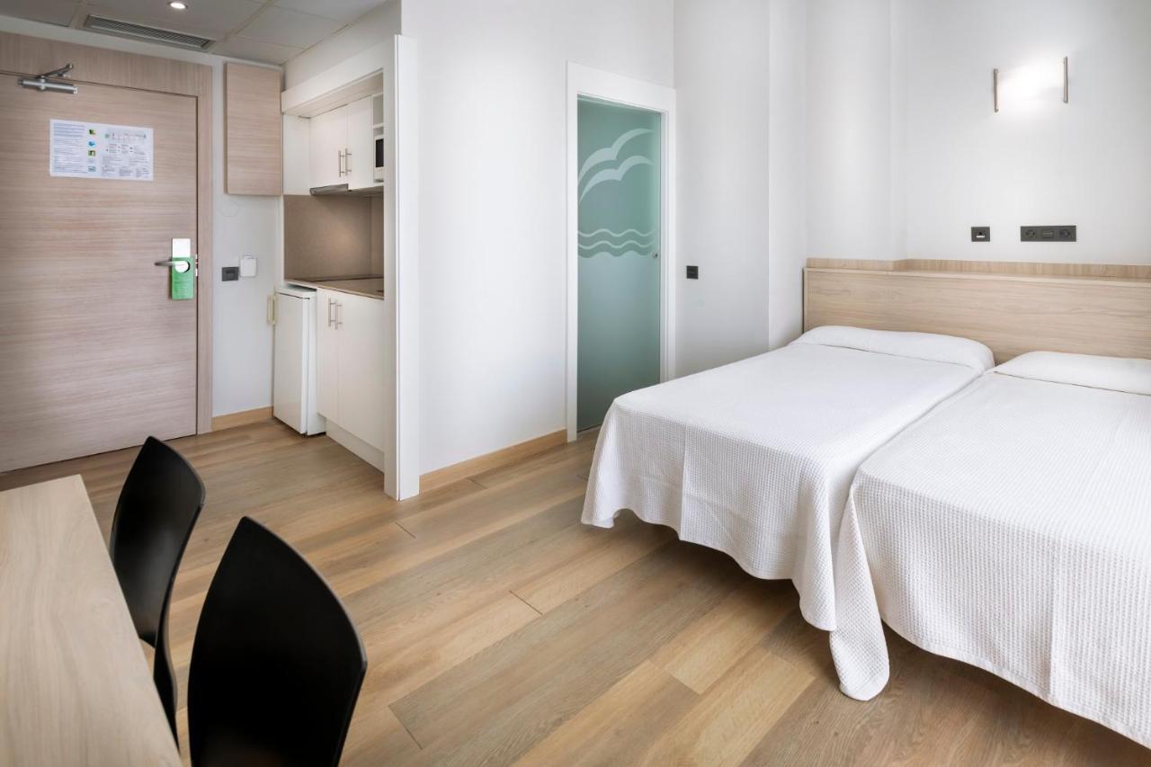 Aparthotel Marinada Salou Exteriör bild