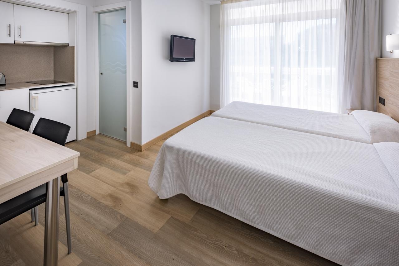 Aparthotel Marinada Salou Exteriör bild