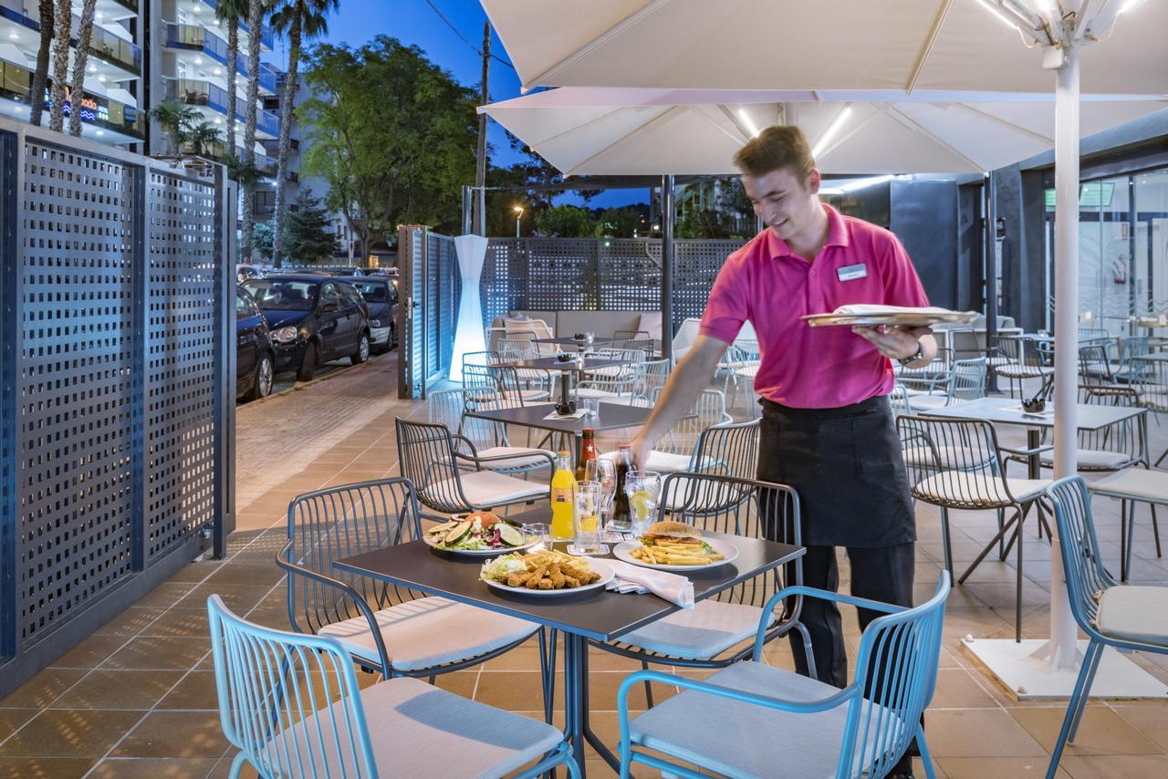 Aparthotel Marinada Salou Exteriör bild